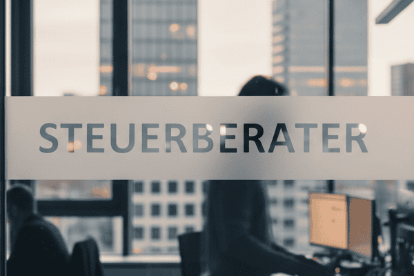 Steuerberater Rigo Gooßen – Vom Eintritt 1989 zum erfolgreichen Kanzleichef heute